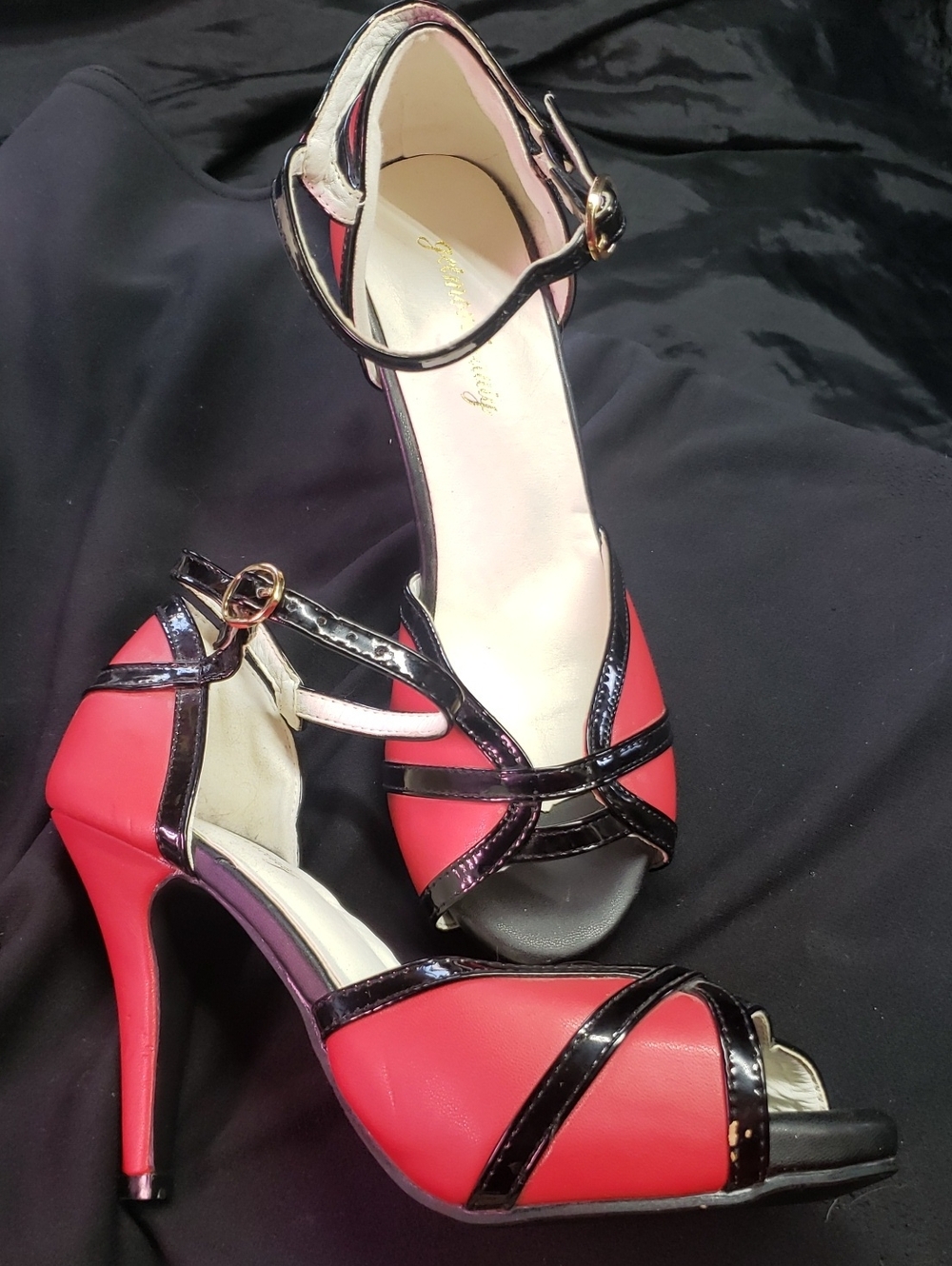 getmorebeauty Retro Red & Black Peep-Toe Stilettos 👠 Size 37 / 6.5